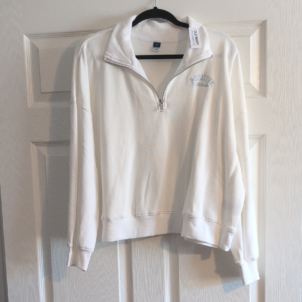 Gildan White Quarter-Zip Sweatshirt